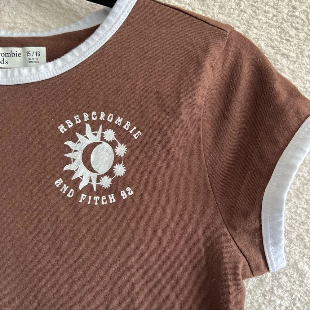 Abercrombie‎ Kids Brown Short Sleeve ‘92 Sun Moon Shirt Cotton Blend Size 15/16